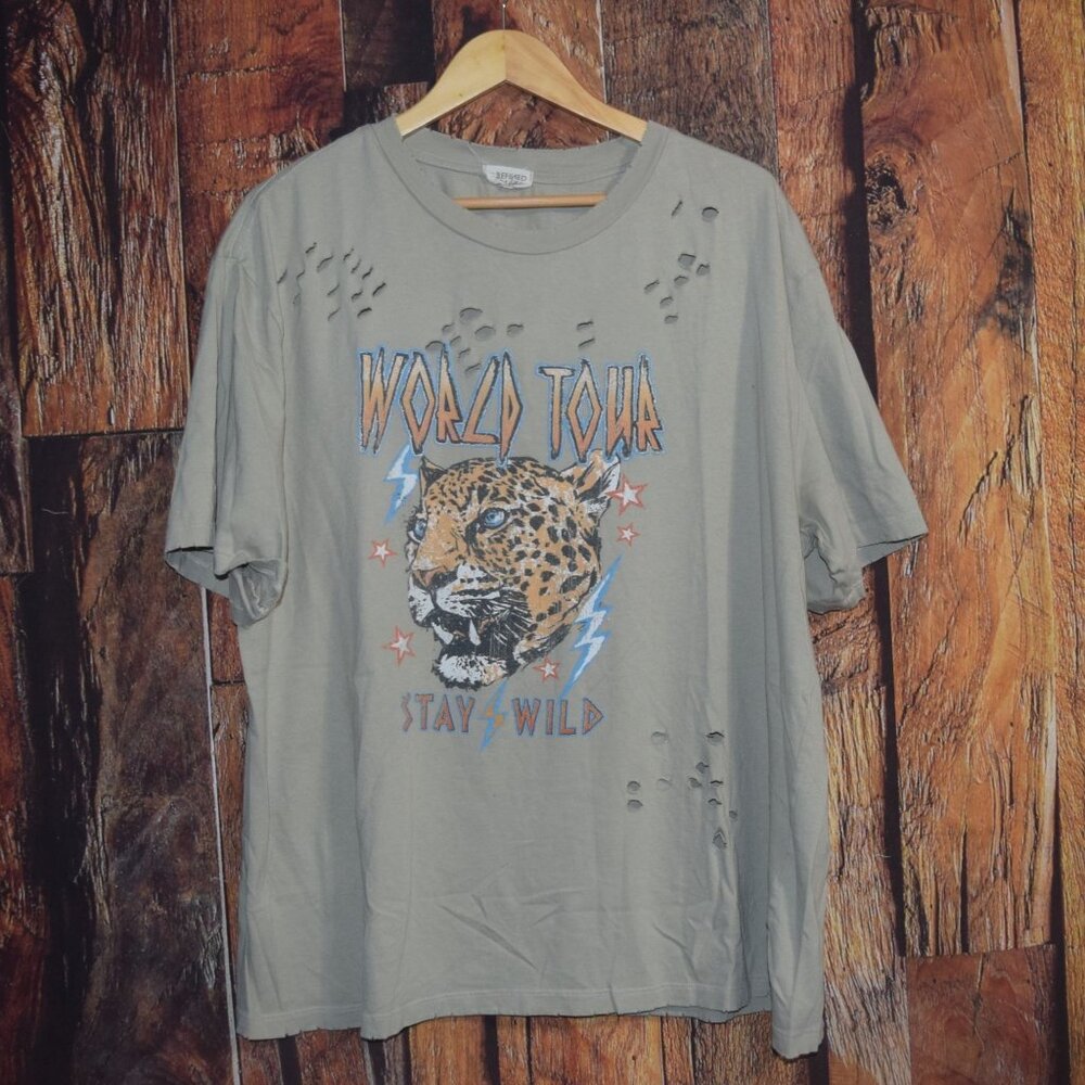 REFINED CANVAS Women's Sz M/L Destroyed STAY WILD WORLD TOUR T-SHIRT